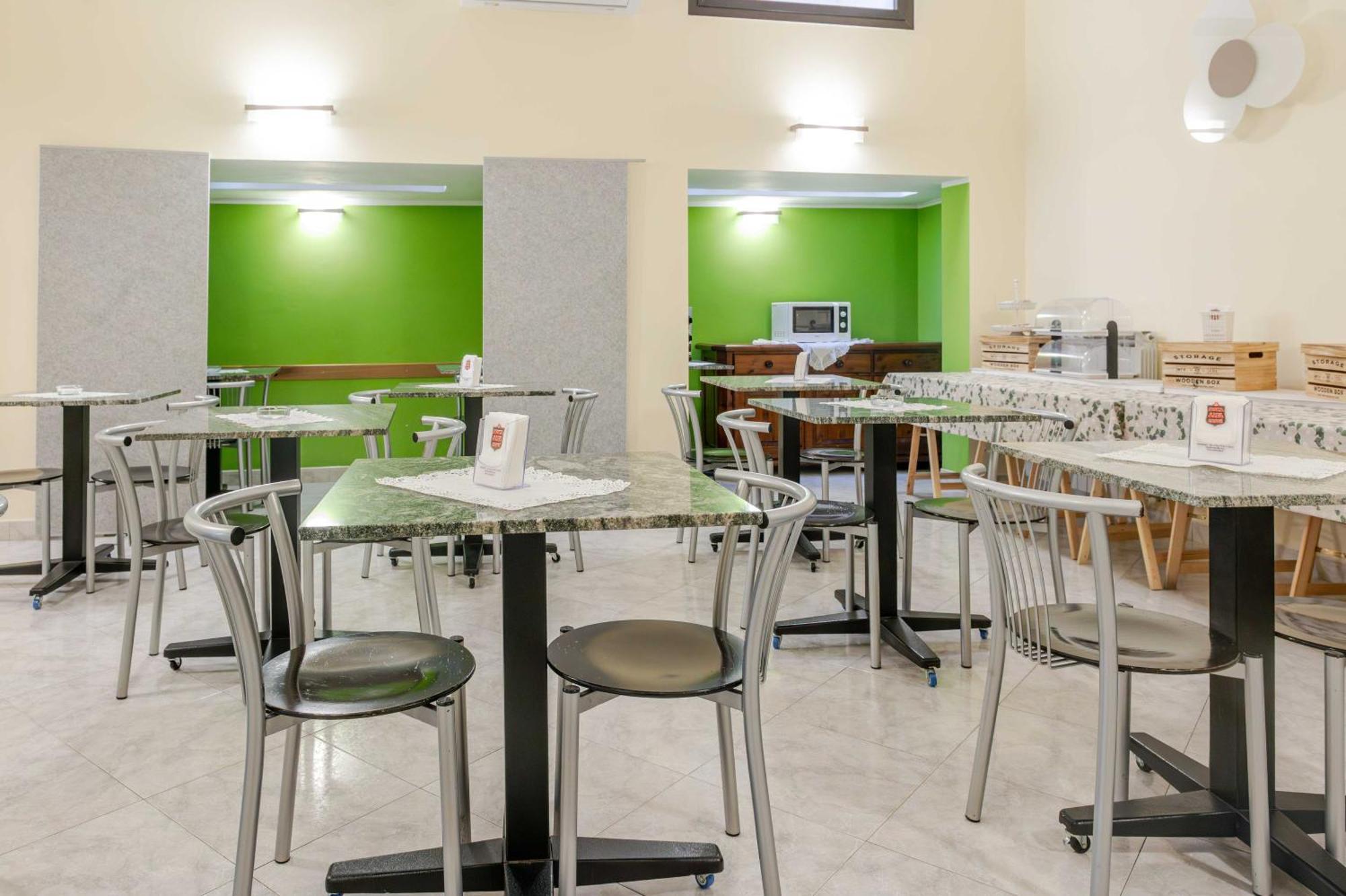 Hotel Posta - 3 Stars - Comfortable Stay In Ventimiglia Exterior photo