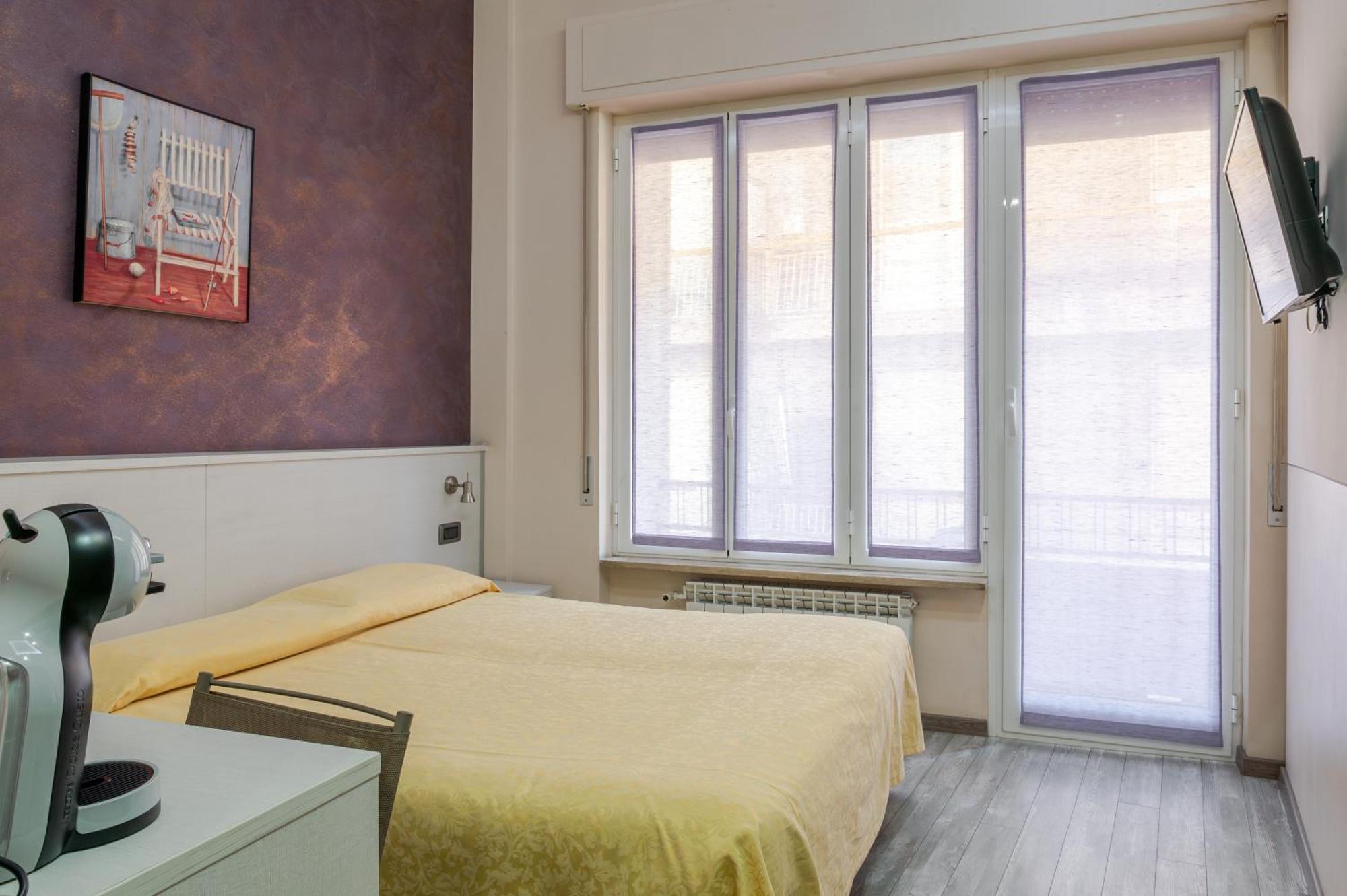 Hotel Posta - 3 Stars - Comfortable Stay In Ventimiglia Exterior photo