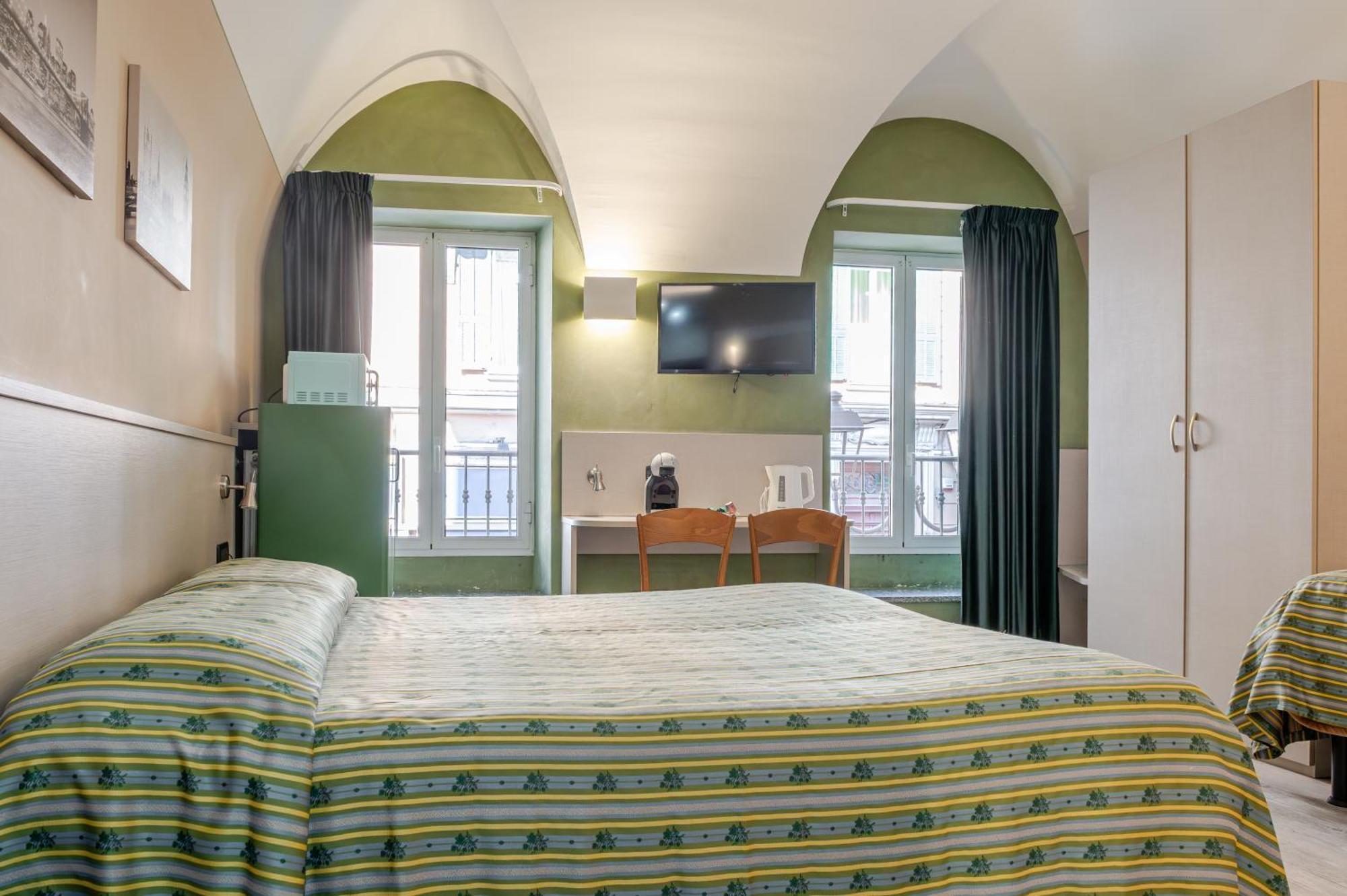 Hotel Posta - 3 Stars - Comfortable Stay In Ventimiglia Exterior photo